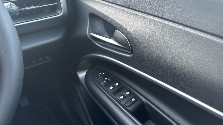 Jeep Avenger 115kW Summit 54kWh 5dr Auto Electric Hatchback